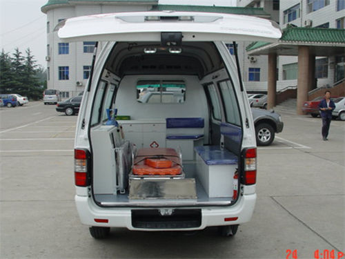 福田風景高頂救護車 福田風景高頂救護車